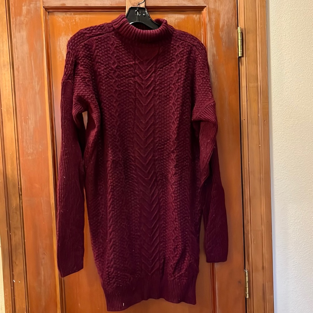 Burgundy cable knit sweater dress. Turtle neck. No size.  No brand.